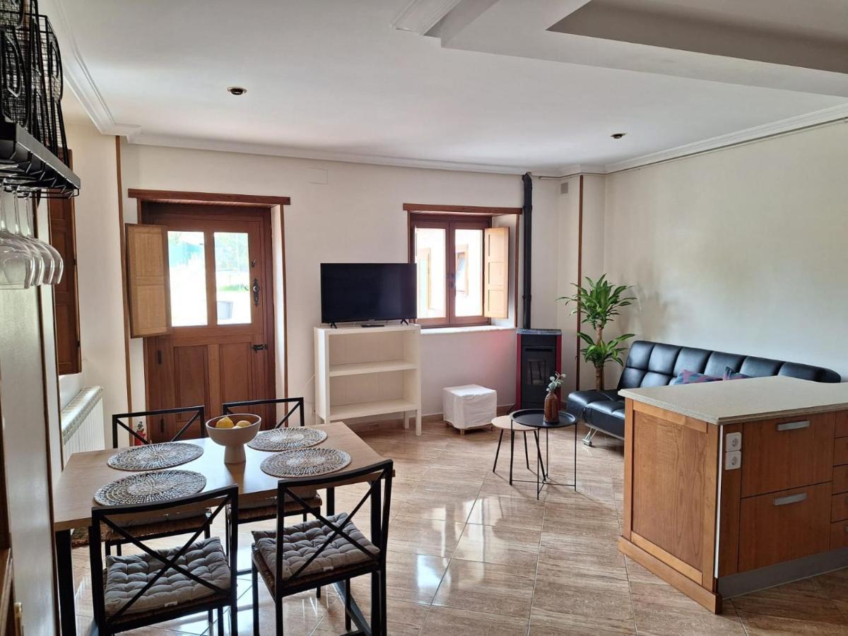 La Santina Y Su Jardin Apartment Aviles Luaran gambar